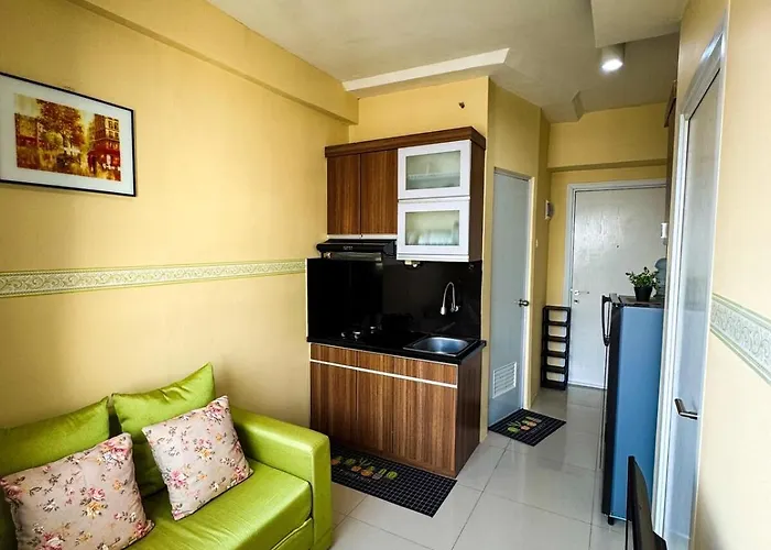 Apt Green Pramuka Tower O With Pool, Wi-Fi & Netflix