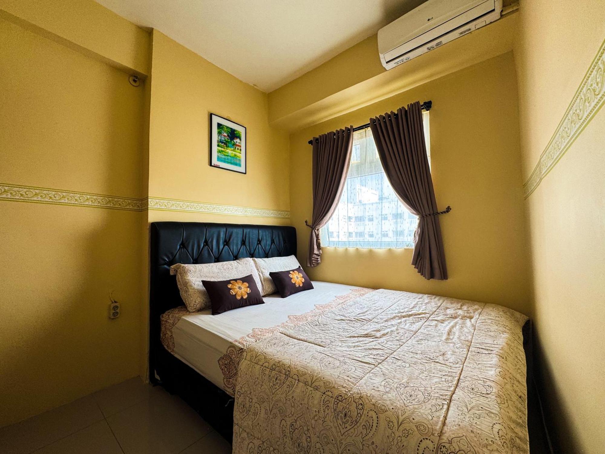 Pramuka Tower O With Pool, Wi-fi & Netflix Apartemen *