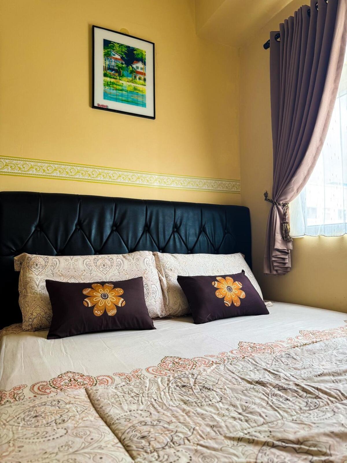 Pramuka Tower O With Pool, Wi-fi & Netflix